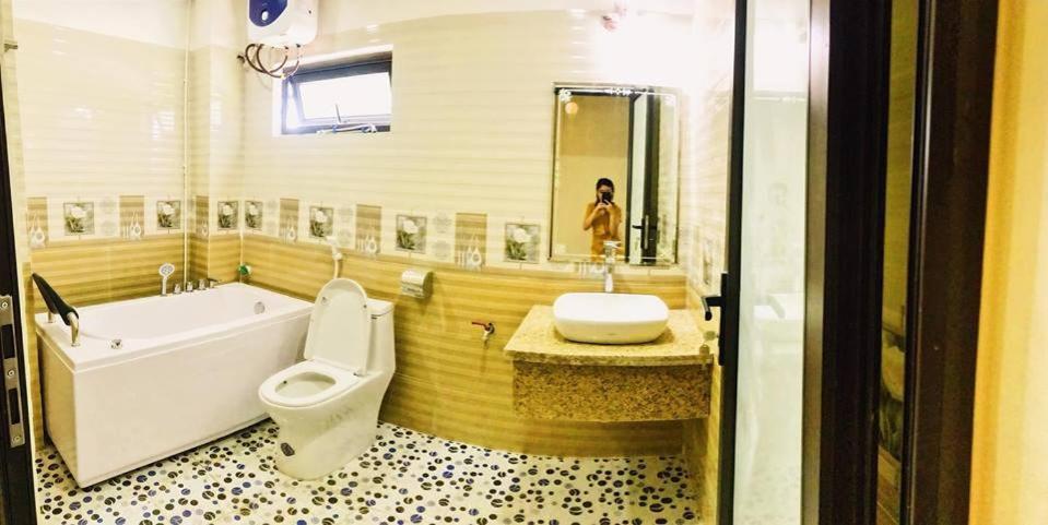 Vinh Yen Ruby Hotel מראה חיצוני תמונה