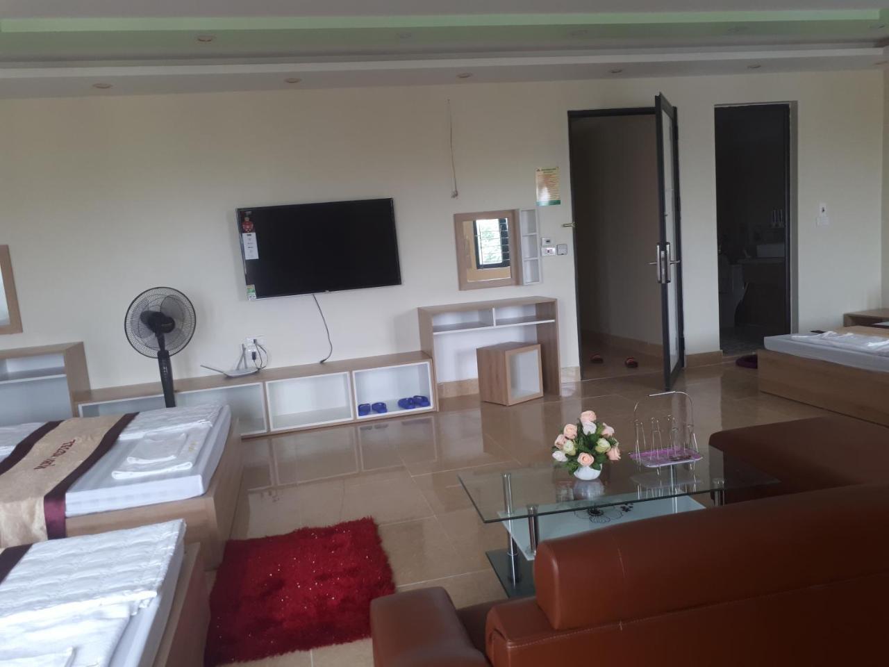Vinh Yen Ruby Hotel מראה חיצוני תמונה