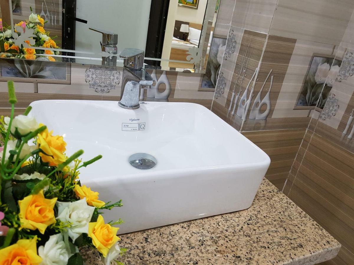 Vinh Yen Ruby Hotel מראה חיצוני תמונה